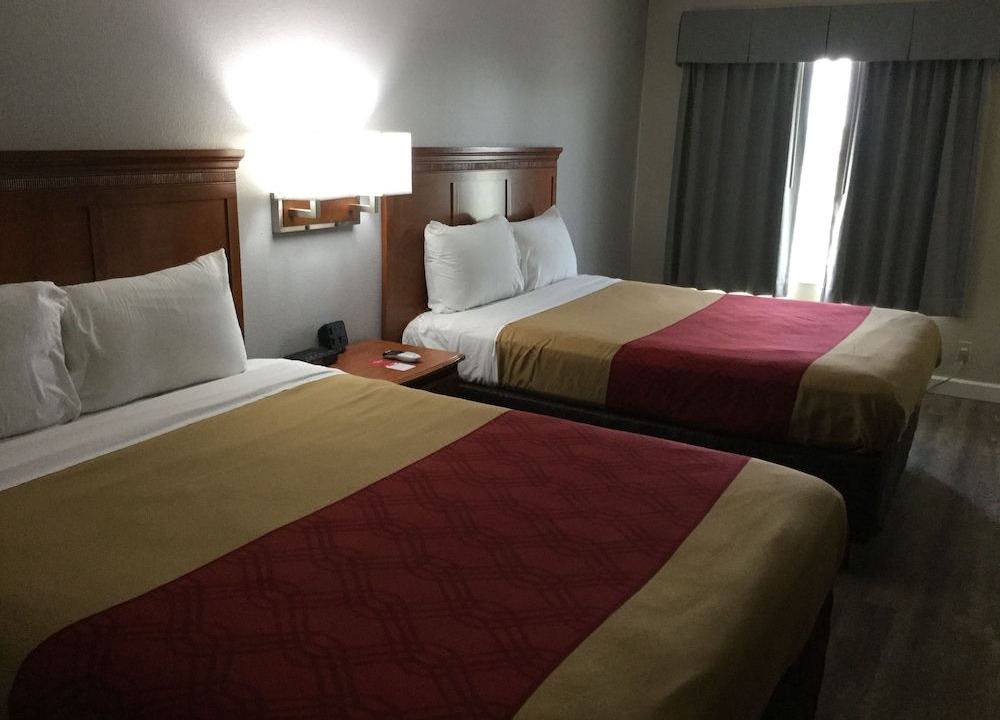 Photo of Bedroom in West Lincoln