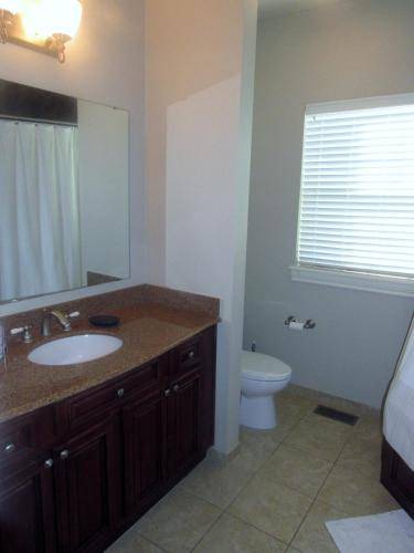 Photo of Bathroom in Branson