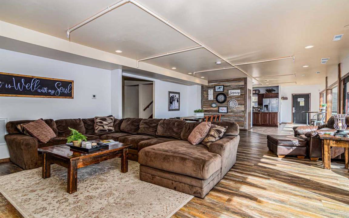 Photo of Livingroom in Ridgedale
