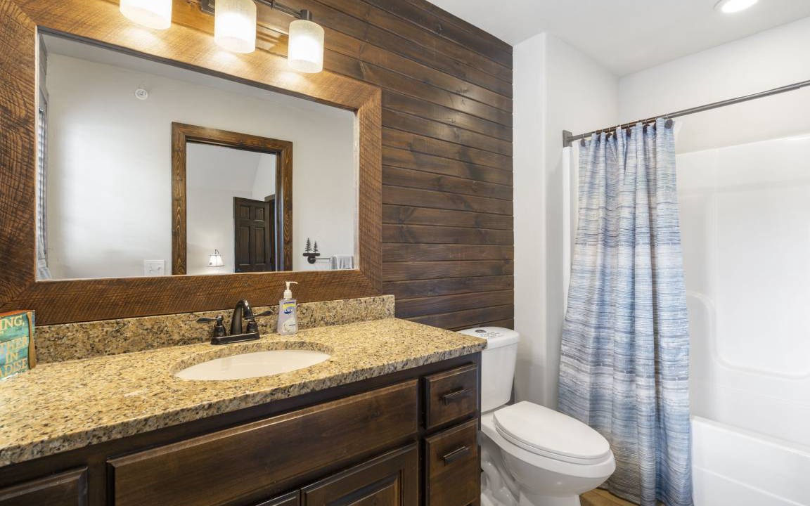 Photo of Bathroom in Lampe