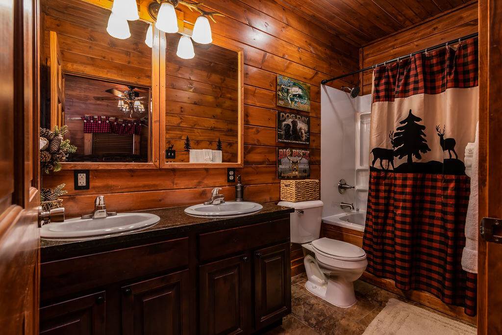 Photo of Others in Branson Cedars