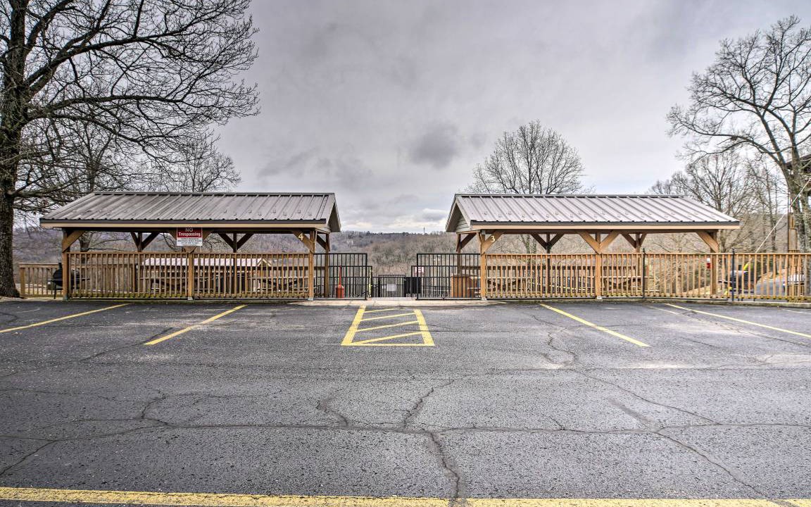 Photo of Others in Notch Estates