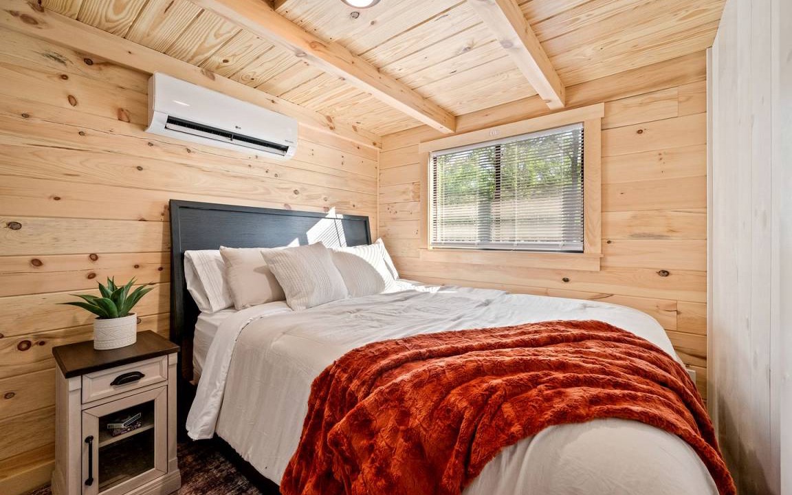 Photo of Bedroom in Bull Creek