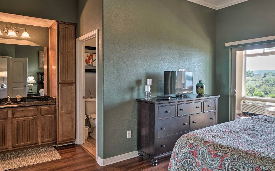 Photo of Bedroom in Table Rock