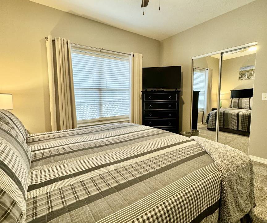 Photo of Bedroom in Hollister