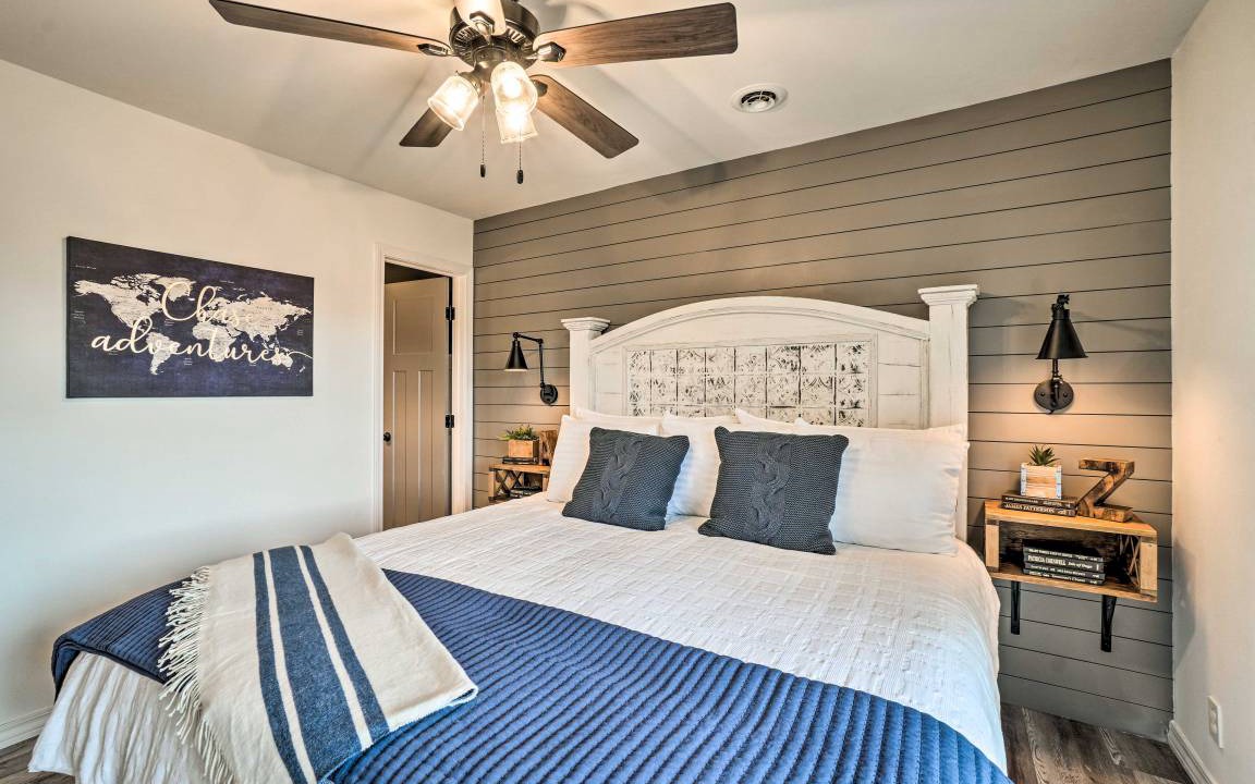 Photo of Others in Notch Estates