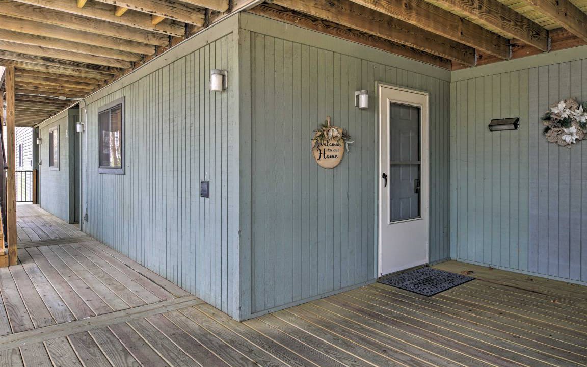 Photo of Others in Notch Estates