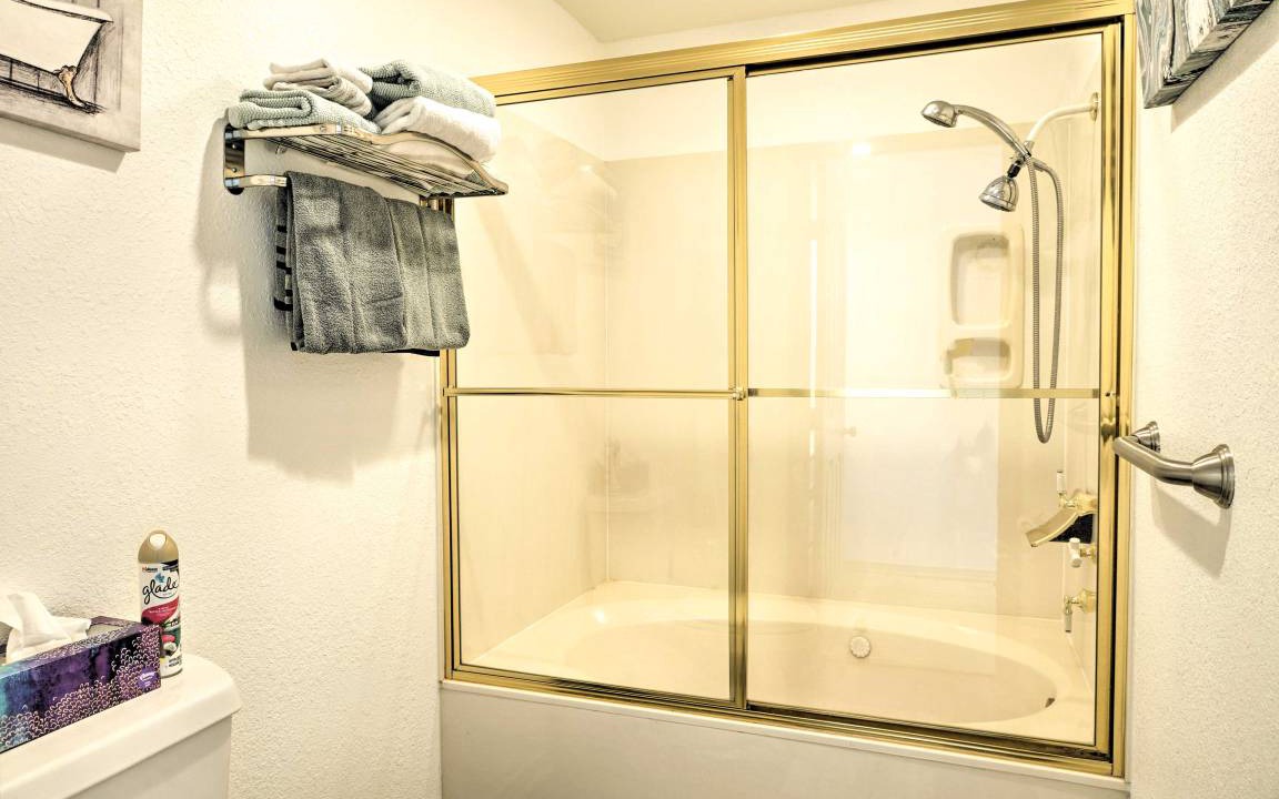Photo of Bathroom in Branson