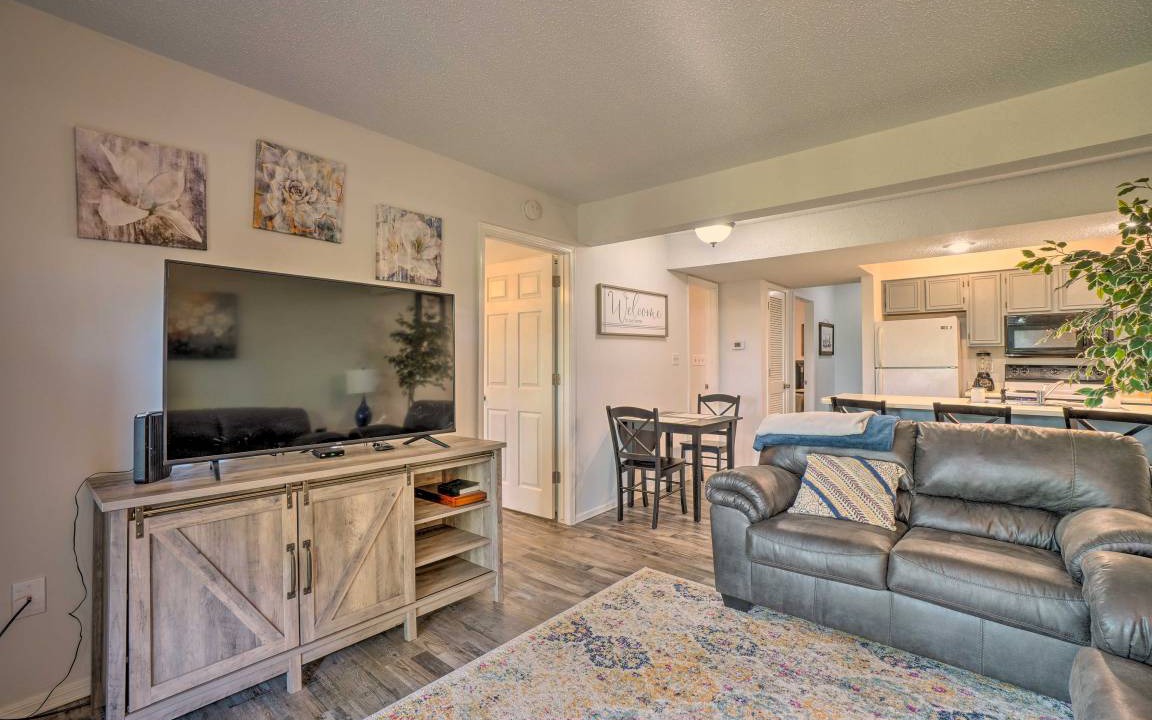 Photo of Others in Notch Estates