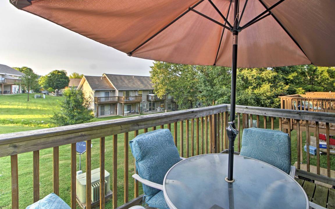 Photo of Patio Balcony in Table Rock