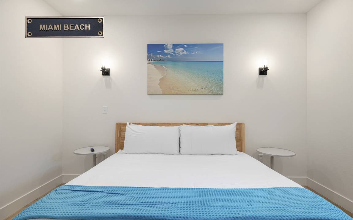 Photo of Bedroom in Hollister