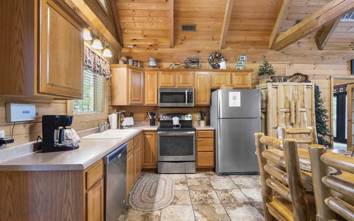 Photo of Kitchen in Branson Cedars