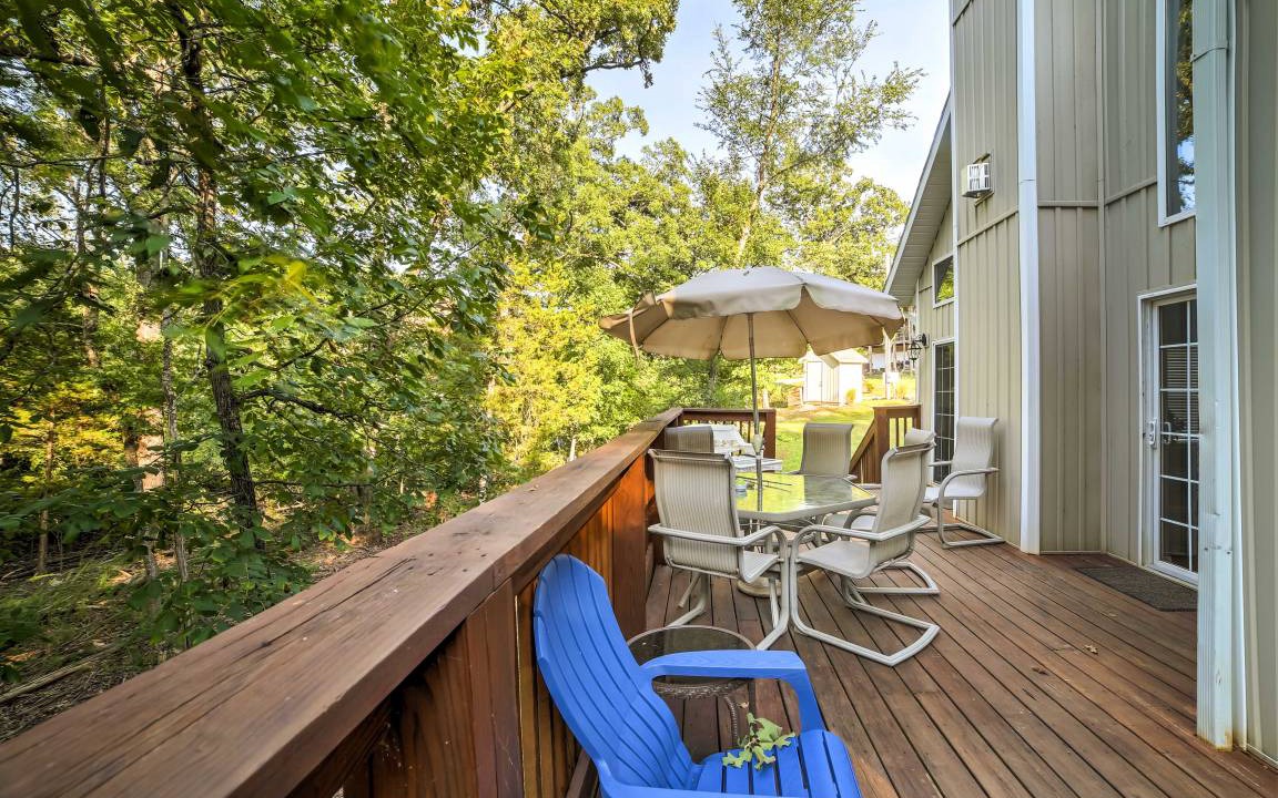 Photo of Patio Balcony in Blue Eye