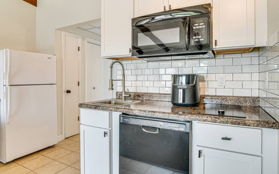 Photo of Kitchen in Kimberling City