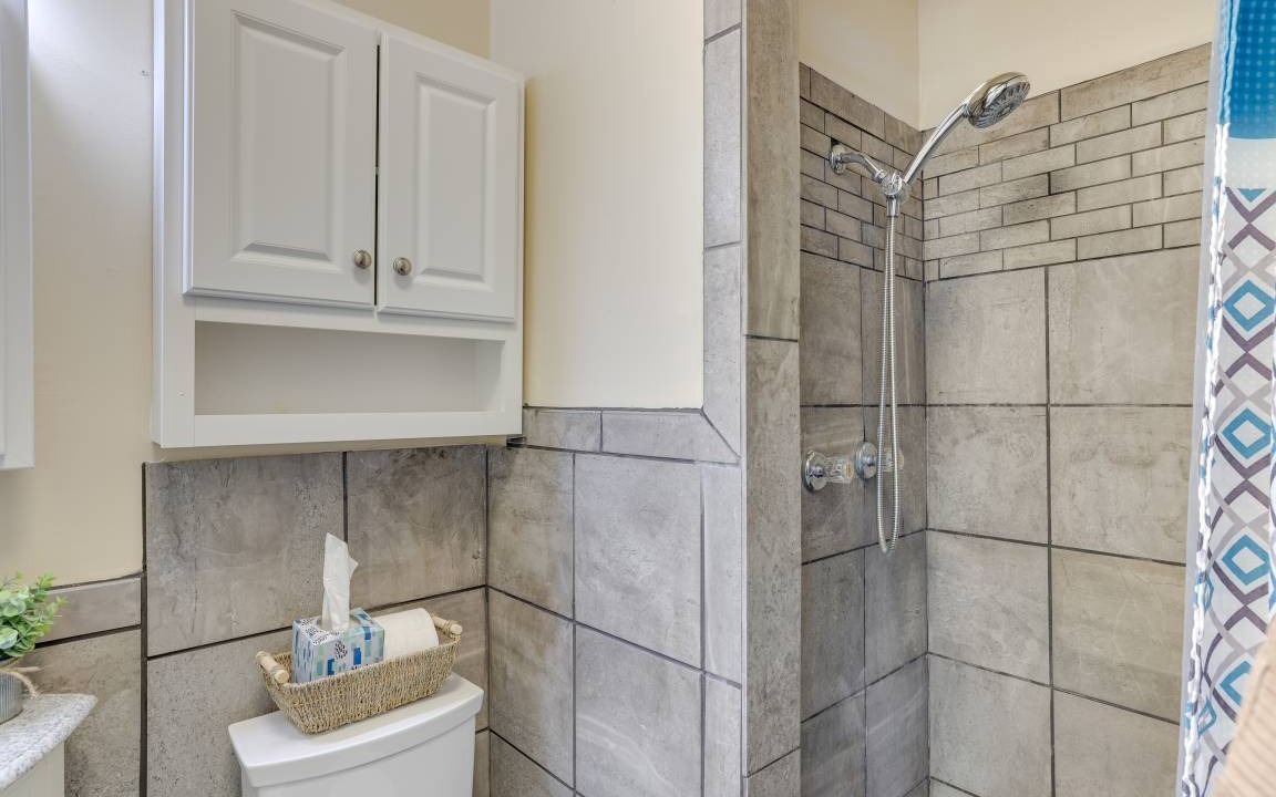 Photo of Bathroom in Shell Knob