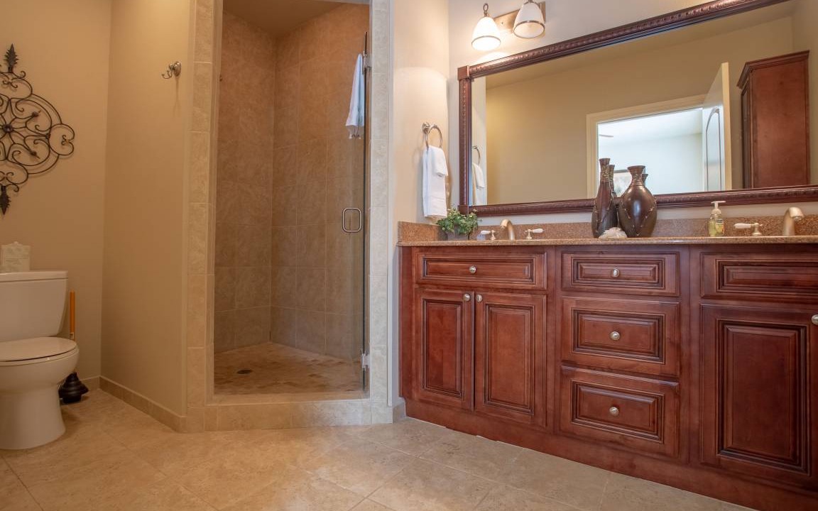 Photo of Bathroom in Branson