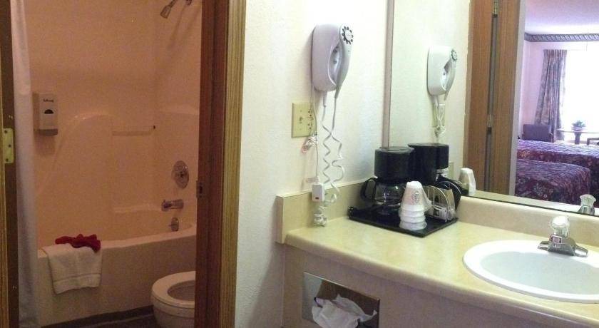 Photo of Bathroom in Branson