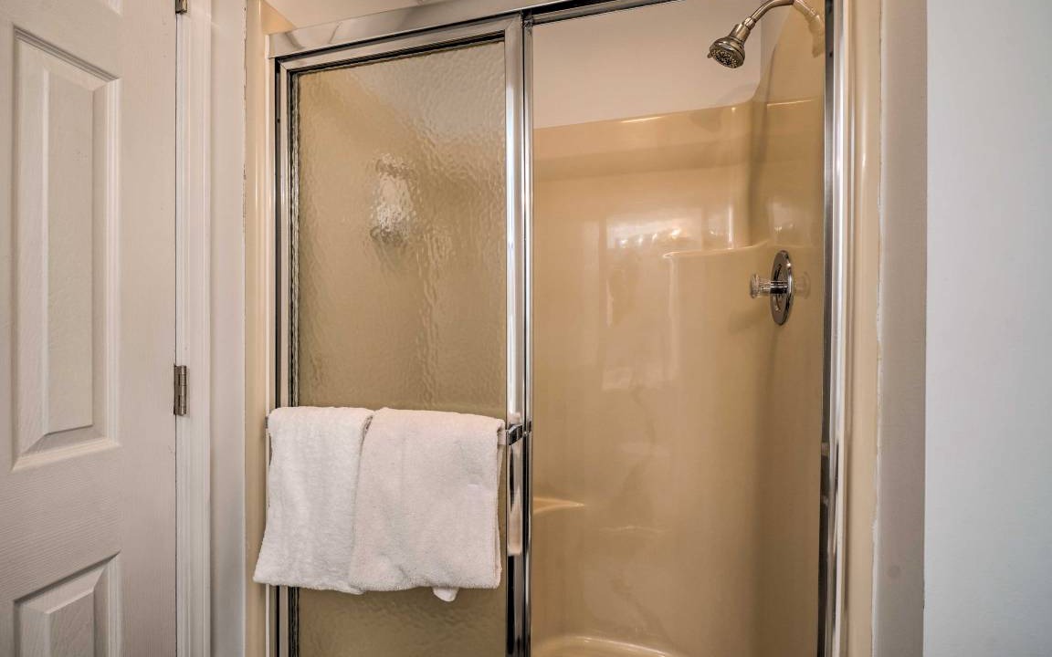 Photo of Bathroom in Notch Estates