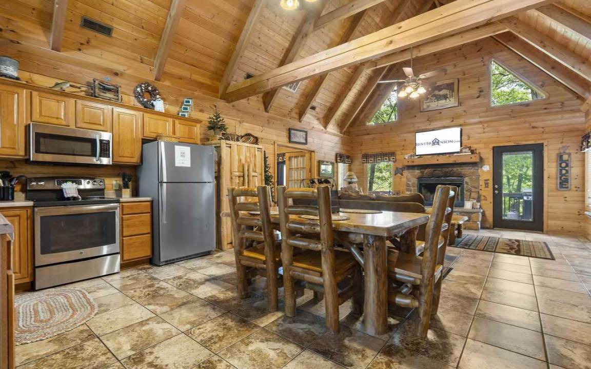 Photo of Kitchen in Branson Cedars