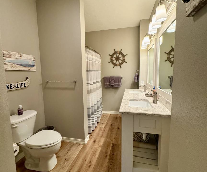 Photo of Bathroom in Hollister