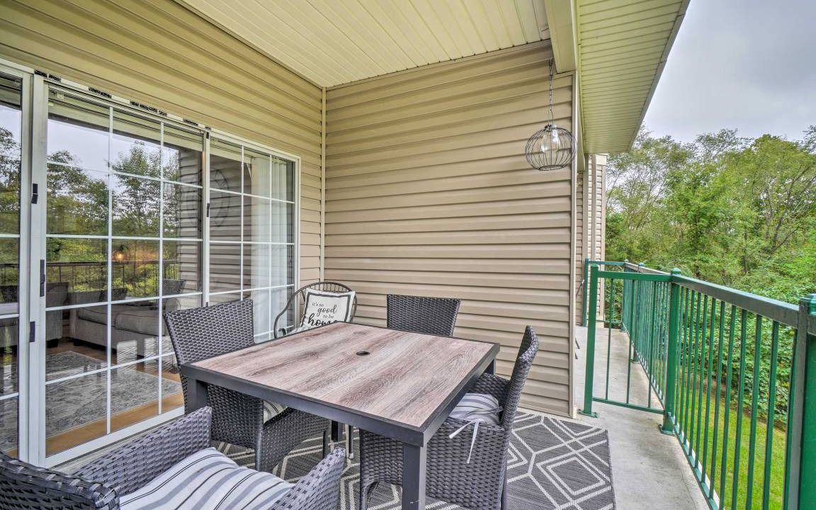 Photo of Patio Balcony in Branson