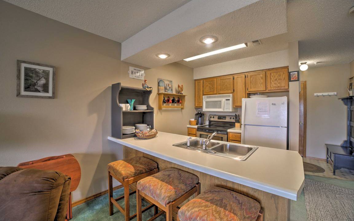 Photo of Others in Notch Estates