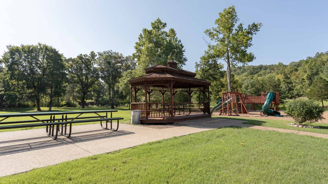 Photo of Outdoor in Branson West