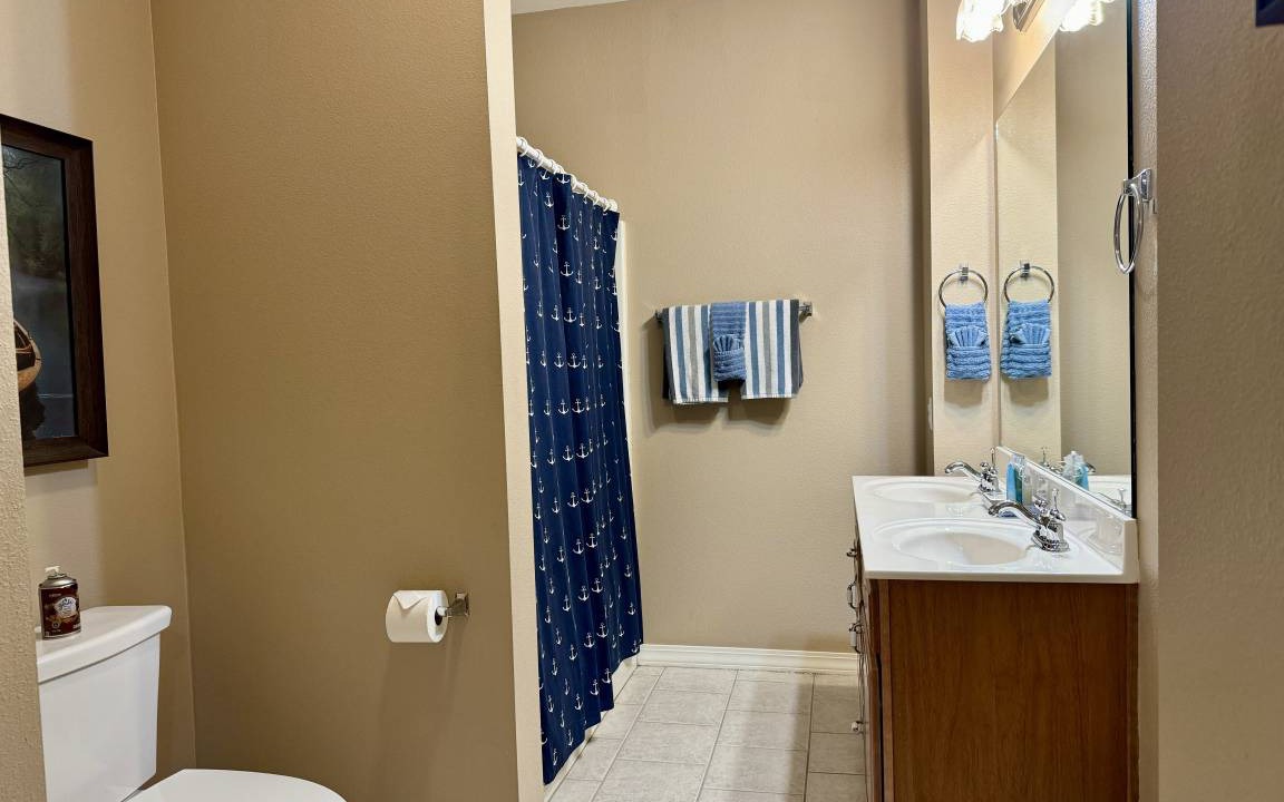 Photo of Bathroom in Hollister