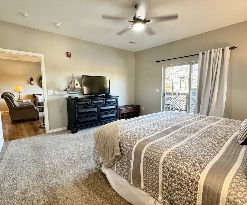 Photo of Bedroom in Hollister