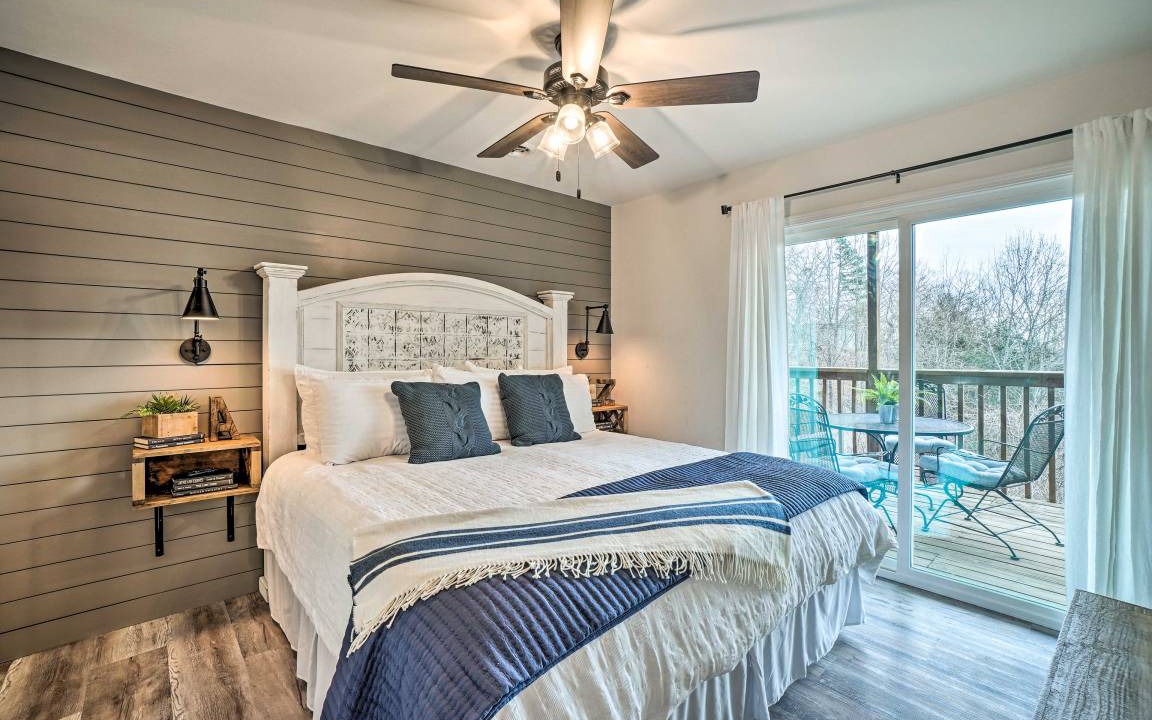 Photo of Others in Notch Estates