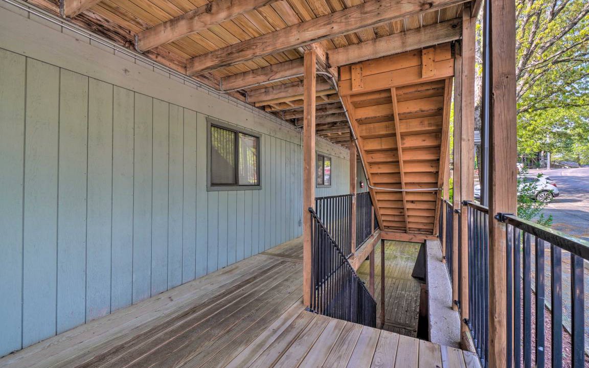 Photo of Others in Notch Estates