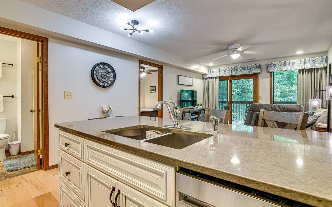 Photo of Kitchen in Notch Estates