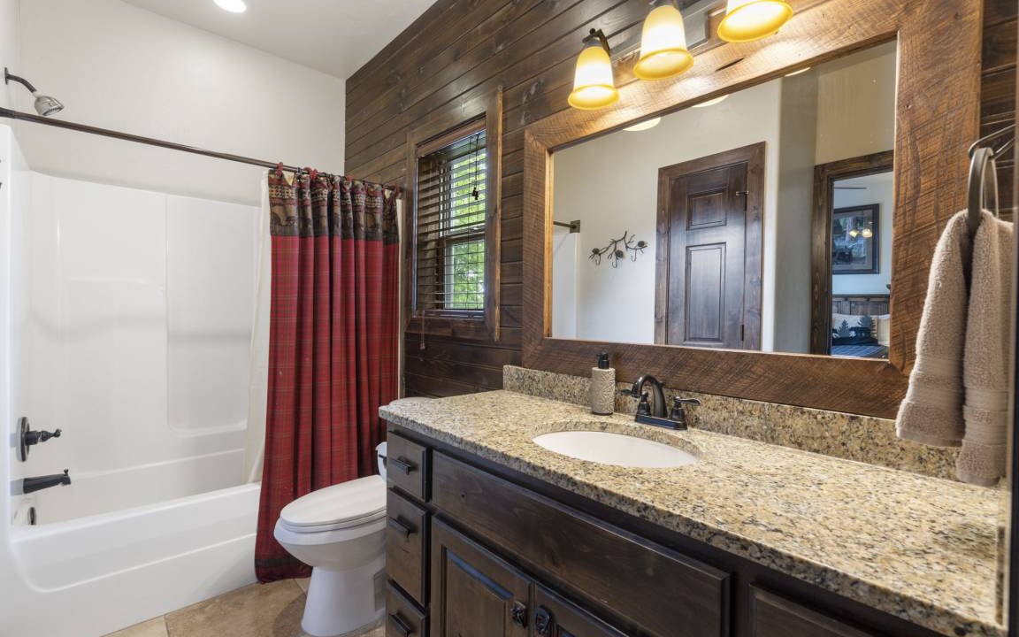 Photo of Bathroom in Lampe