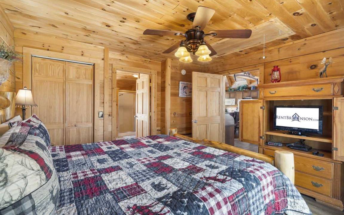 Photo of Others in Branson Cedars