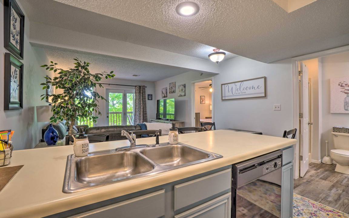Photo of Others in Notch Estates