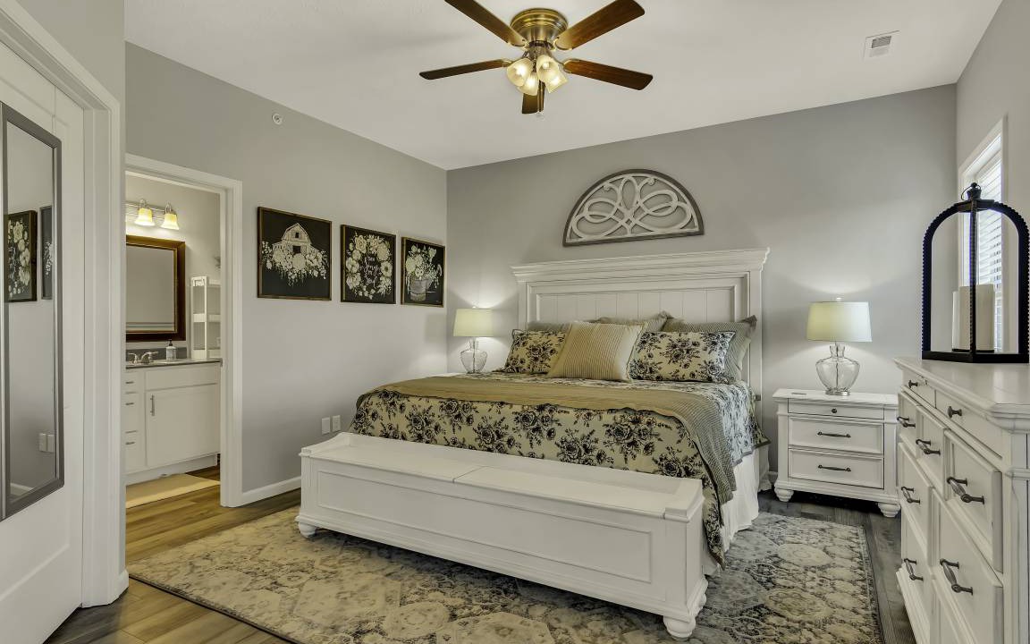 Photo of Bedroom in Branson West