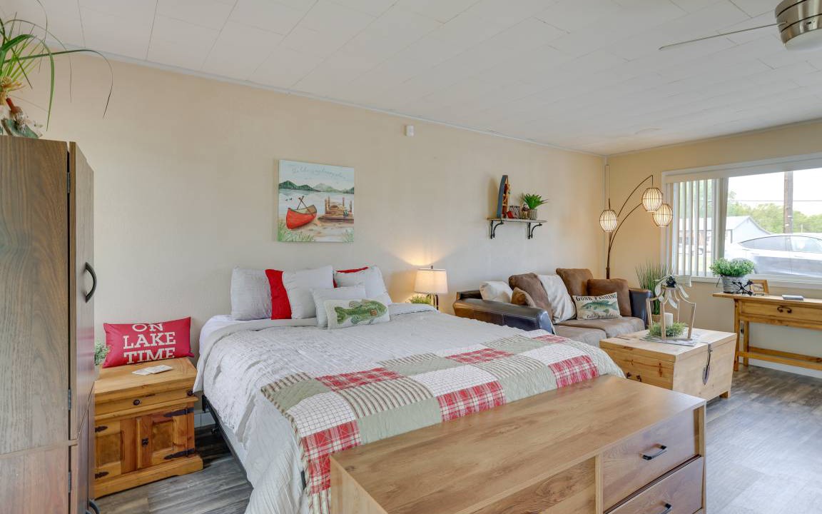 Photo of Bedroom in Shell Knob