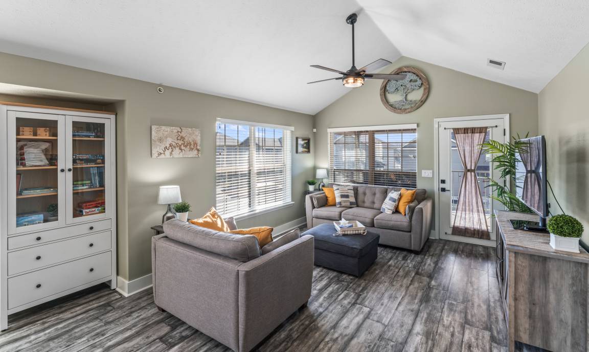 Photo of Livingroom in Branson West