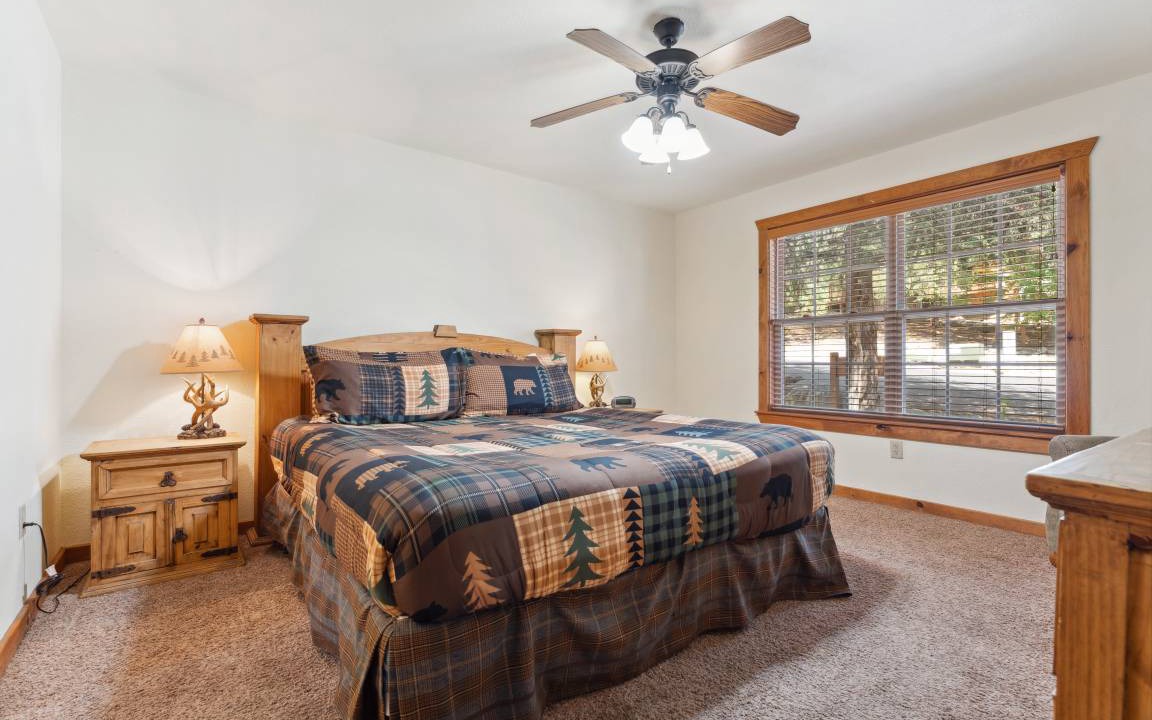 Photo of Bedroom in Branson West