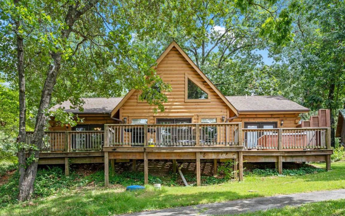 Photo of Others in Branson Cedars