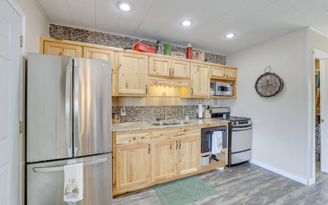 Photo of Kitchen in Shell Knob