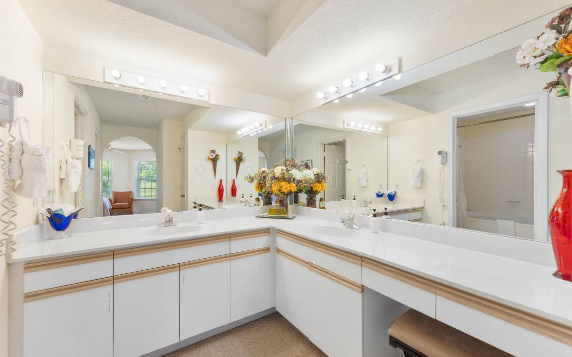 Photo of Bathroom in Branson