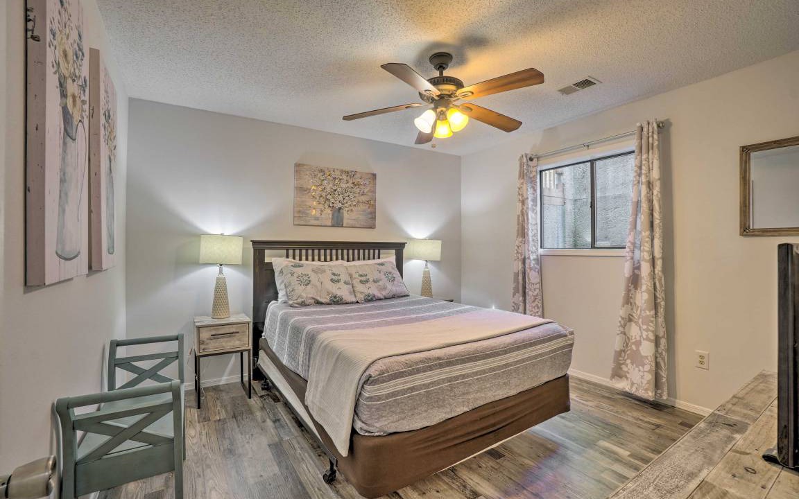 Photo of Others in Notch Estates