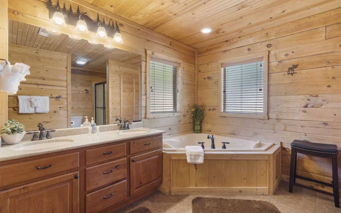 Photo of Others in Branson Cedars