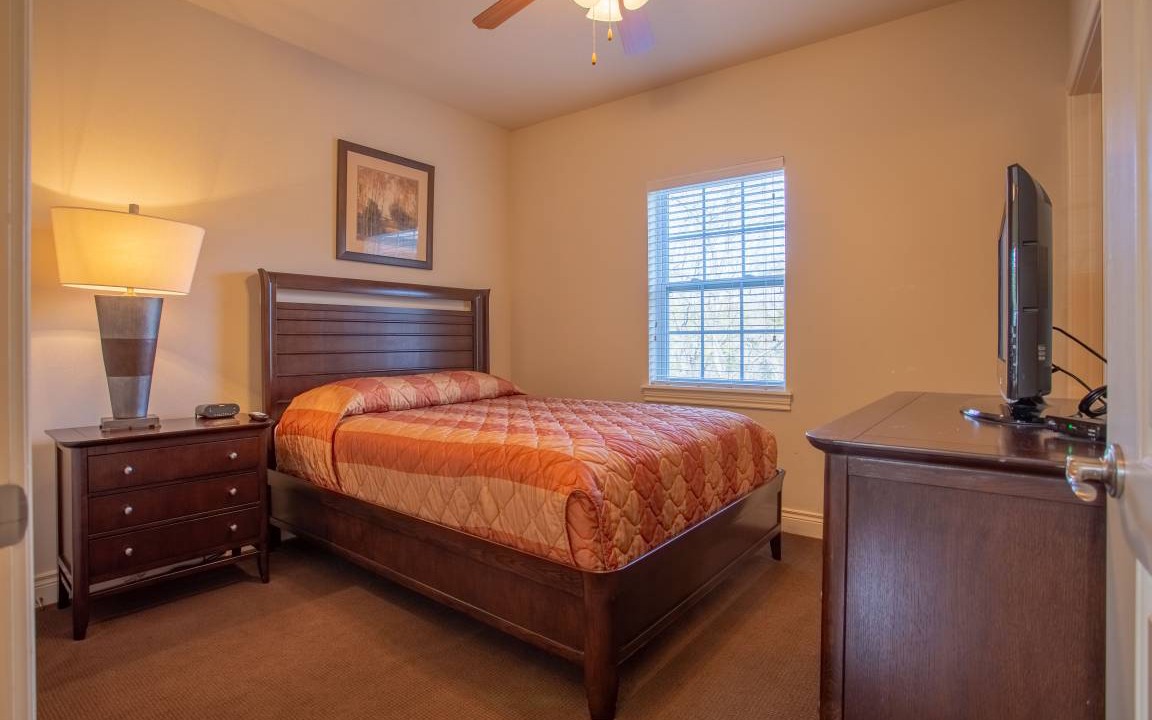 Photo of Bedroom in Branson