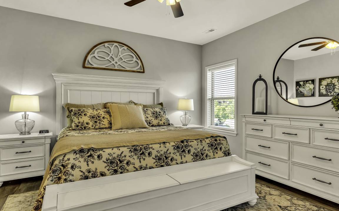 Photo of Bedroom in Branson West