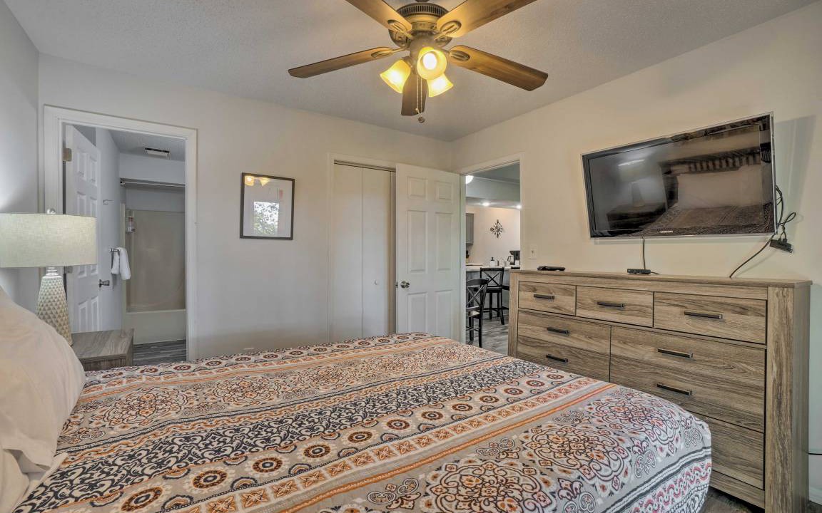 Photo of Bedroom in Notch Estates