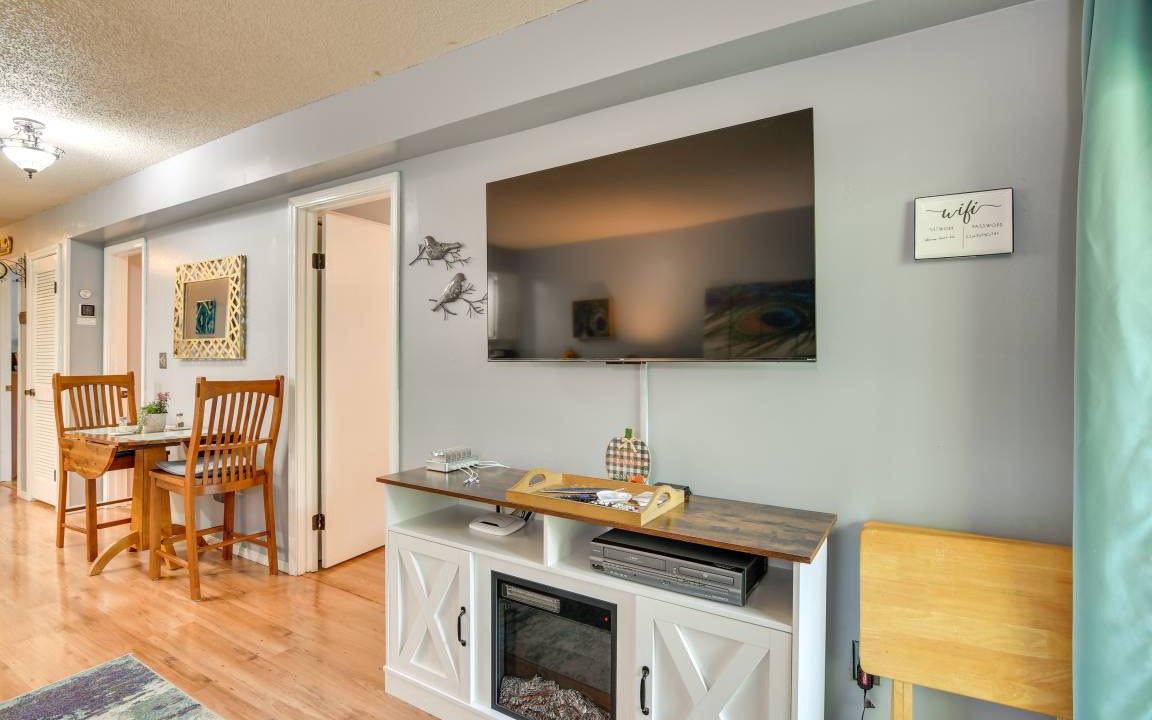 Photo of Others in Notch Estates