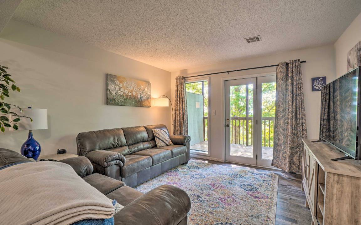 Photo of Others in Notch Estates