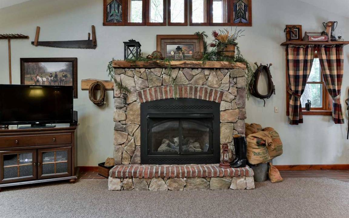 Photo of Livingroom in Blue Eye